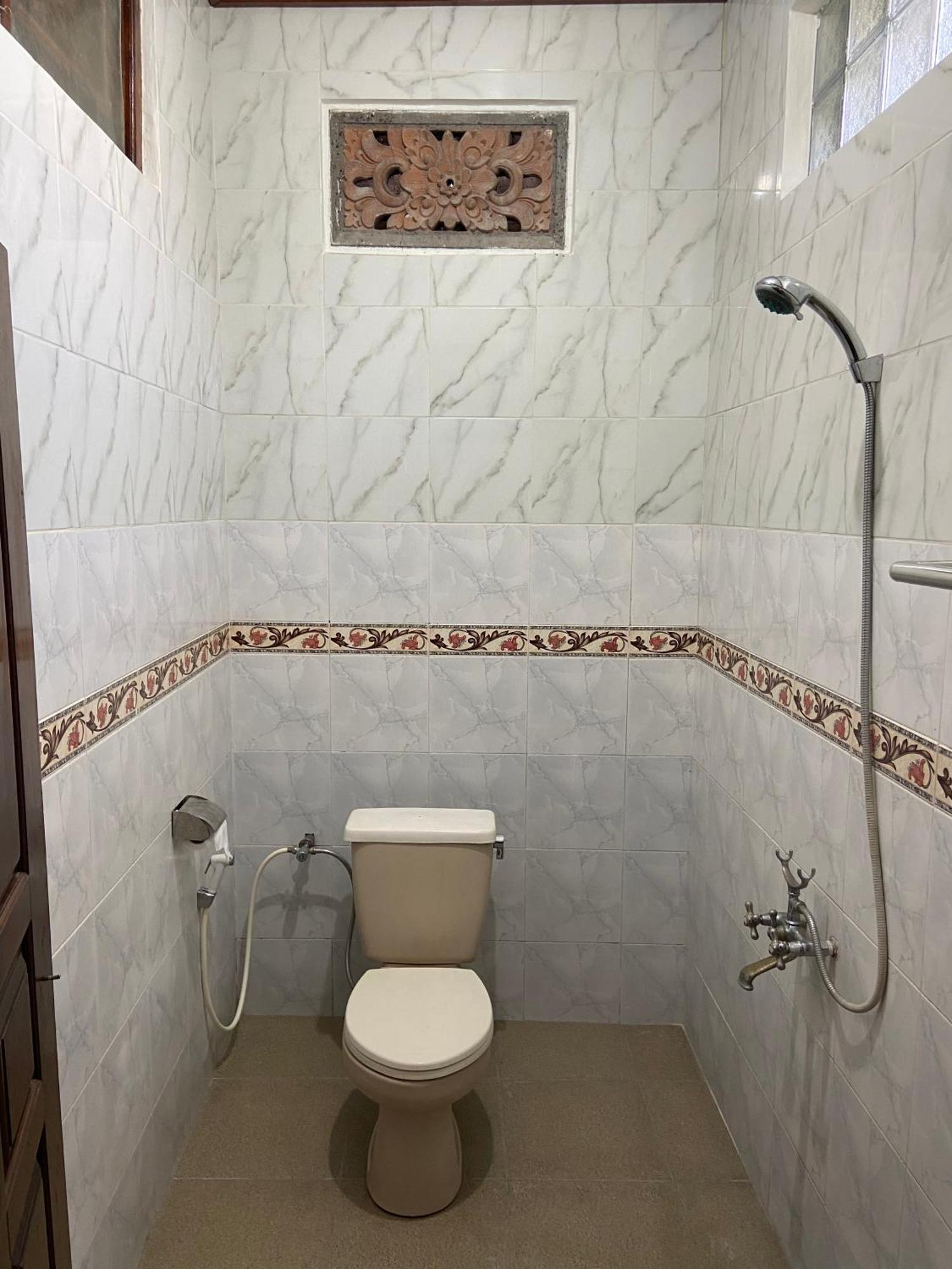 Bagus Homestay 八丹拜 外观 照片